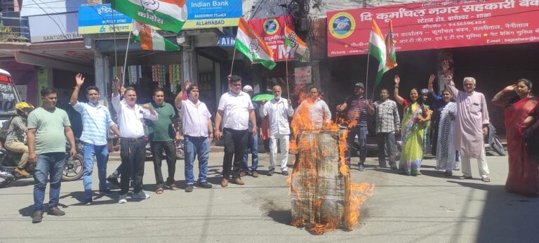 सुस्त क़ानून व्यवस्था के ख़िलाफ़ आक्रोश : विपिन जोशी