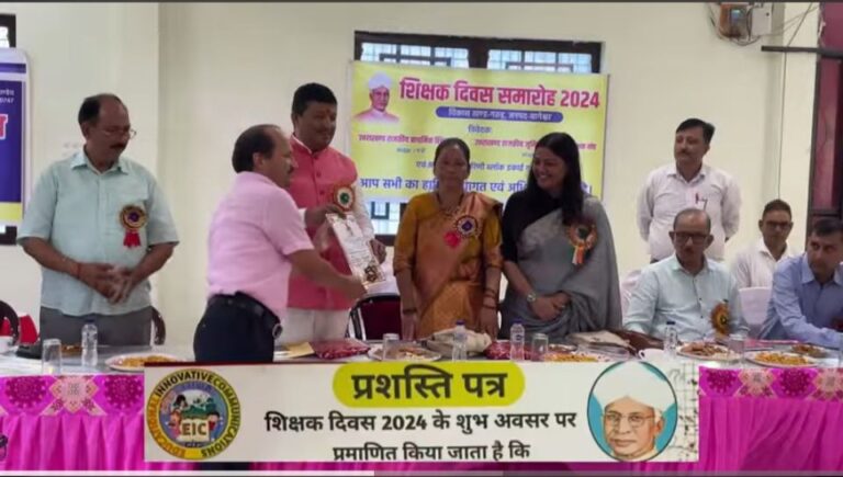 गरुड़ में शिक्षक दिवस की धूम : विपिन जोशी
