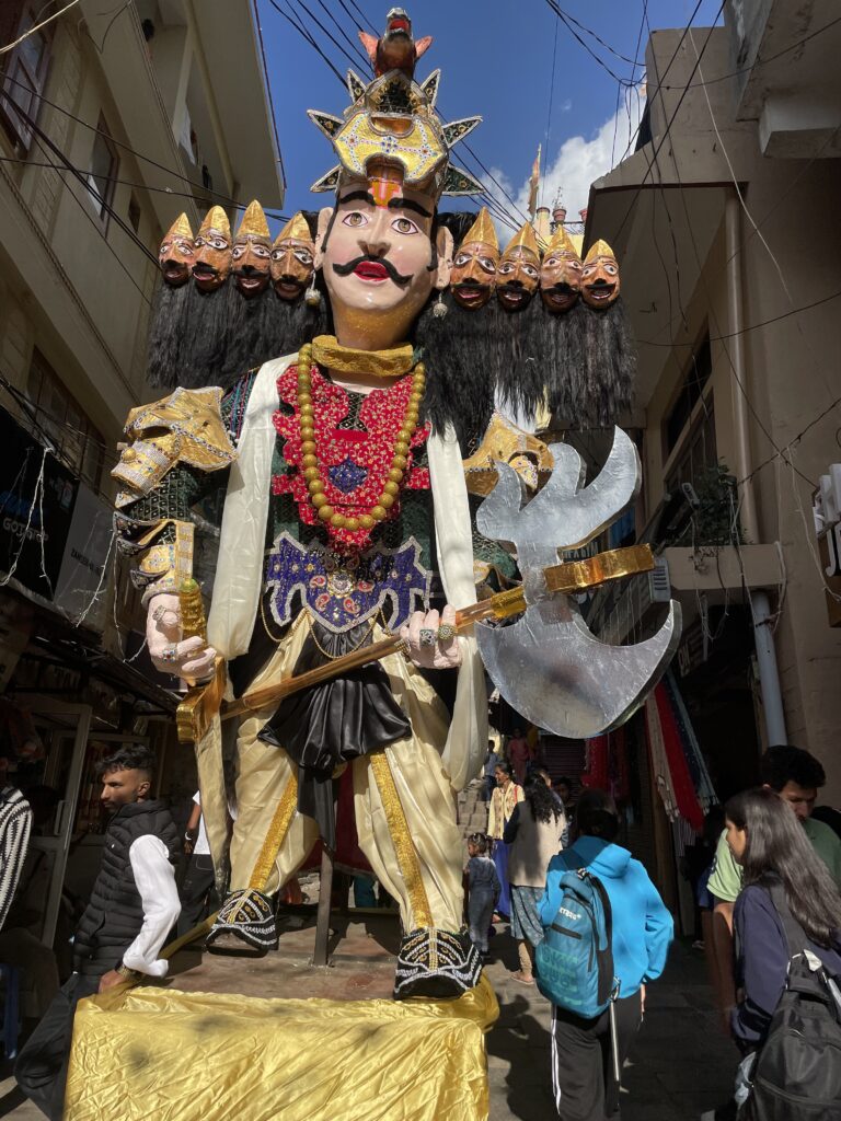 सामाजिकता की पहचान अल्मोड़ा का दशहरा : विपिन जोशी