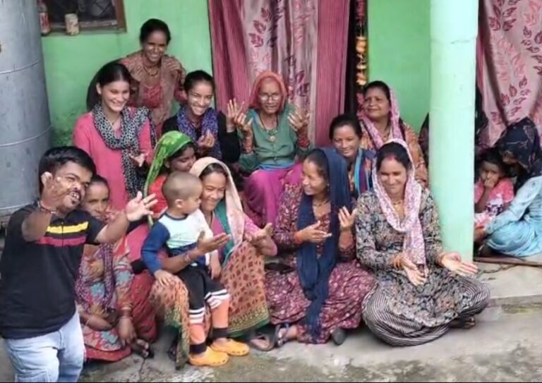 चुनाव प्रचार के गजब तरीके