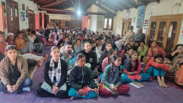 कौसानी में सरला स्मृति व्याख्यान