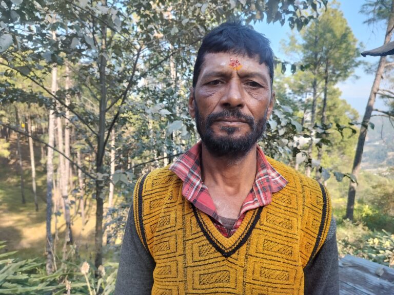 रतोड़ा ग्राम सड़क से वंचित