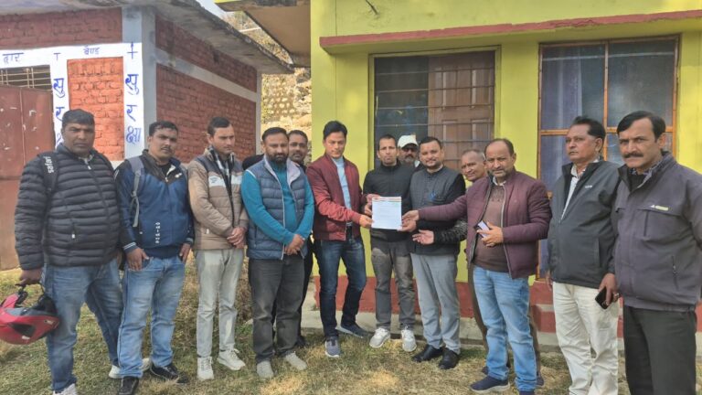 जंगलों में आग कांग्रेस में आक्रोश