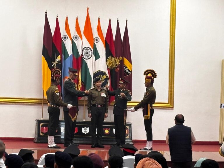 गरुड़ के सुनील दूबे बने सेना में लेफ्टिनेंट