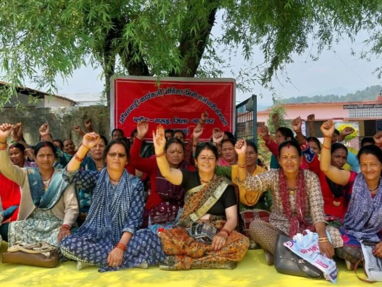 अडिग हौसले और गहराता आक्रोश