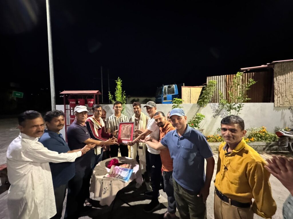 गरूड़ भेटा निवासी गौरव लोहुमी बने फलाइंग ऑफिसर