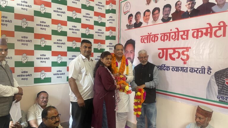मुख्यमंत्री के चेहरे पर नेता प्रतिपक्ष का बड़ा बयान”