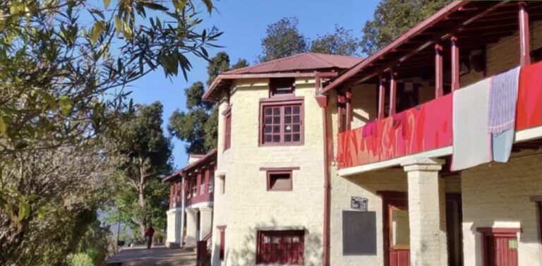 लक्ष्मी आश्रम में सड़क योजना वर्षों से लंबित