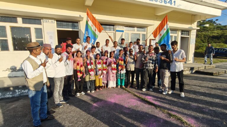 गरुड़ में NSUI की हैट्रिक